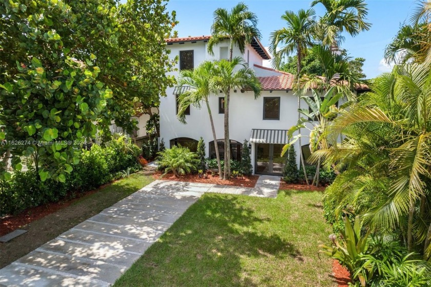 Introducing this newly renovated luxurious Miami Beach home - Beach Home for sale in Miami Beach, Florida on Beachhouse.com