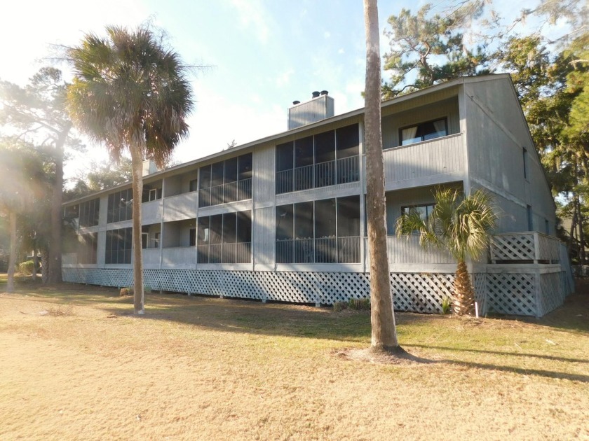 Great opportunity to own a spacious,1100 sq ft,  2BR/2BA Fairway - Beach Home for sale in Edisto Beach, South Carolina on Beachhouse.com