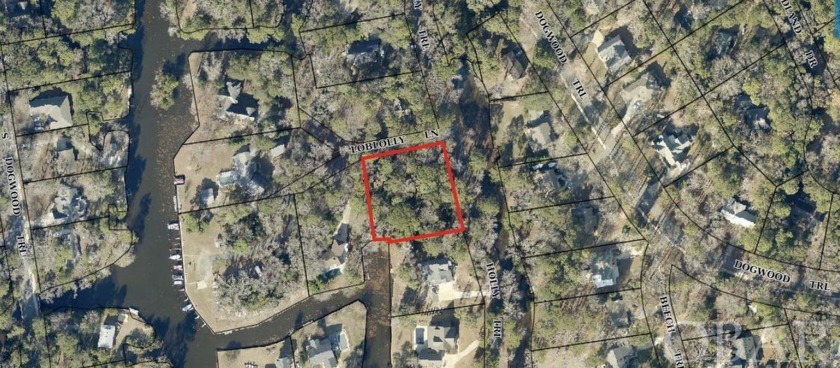 Wonderful opportunity to build your private dream home on the - Beach Lot for sale in Southern Shores, North Carolina on Beachhouse.com