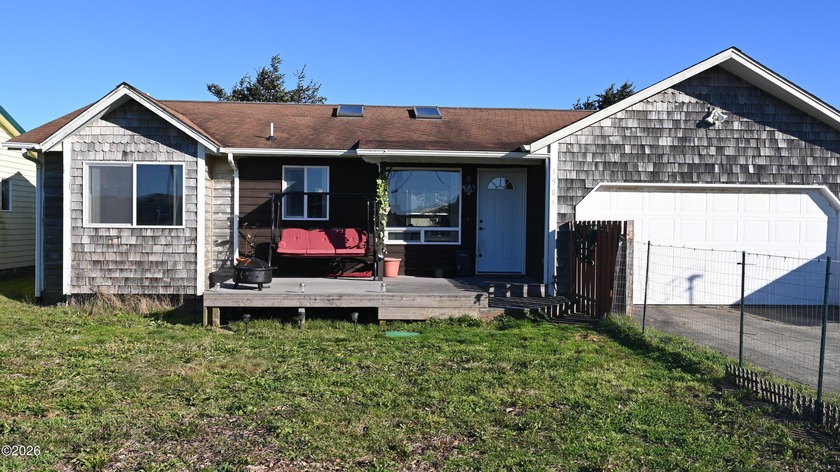 Great opportunity to purchase in Bayshore on the canal! This one - Beach Home for sale in Waldport, Oregon on Beachhouse.com