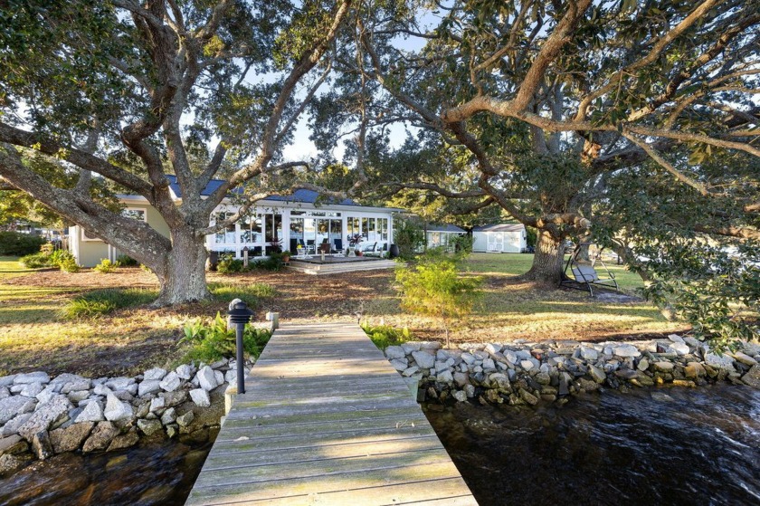 Ranch-style home on an exceptional corner lot along the Stono - Beach Home for sale in Johns Island, South Carolina on Beachhouse.com