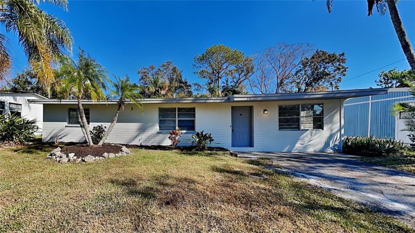 Welcome to this charming 3 bedroom, 1 bath home in Delightful - Beach Home for sale in Dunedin, Florida on Beachhouse.com