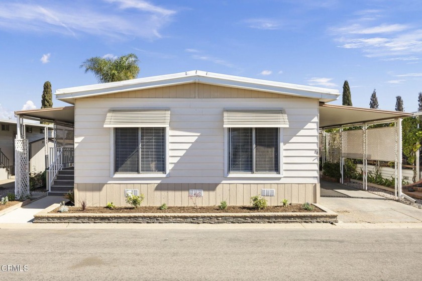 Charming 2-bedroom, 2-bath mobile home in a desirable senior - Beach Home for sale in Ventura, California on Beachhouse.com