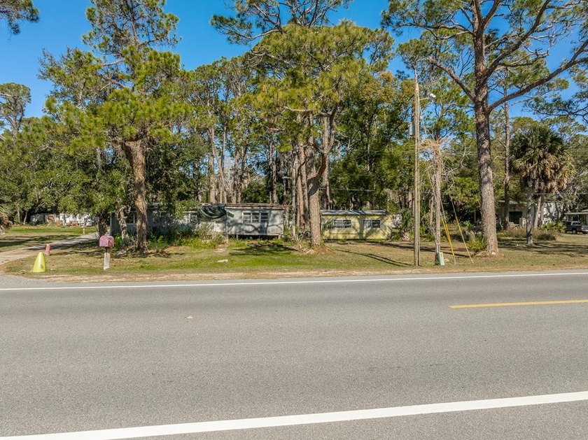 Opportunity. Visibility. Possibility. Two commercial parcels on - Beach Acreage for sale in Apalachicola, Florida on Beachhouse.com