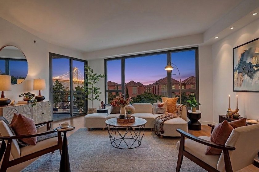 Experience the pinnacle of South Beach luxury at The Brannan - Beach Condo for sale in San Francisco, California on Beachhouse.com