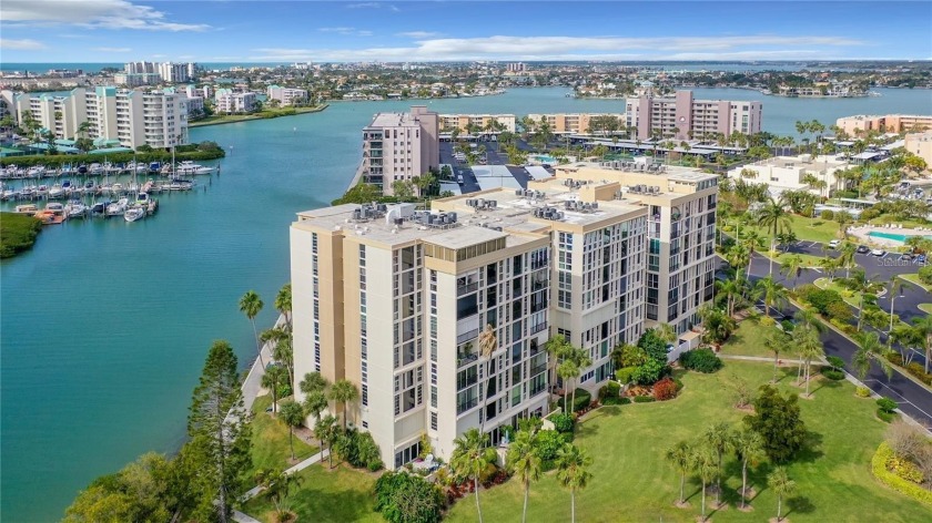 Wonderful opportunity to own this 55+ condominium located in the - Beach Condo for sale in South Pasadena, Florida on Beachhouse.com