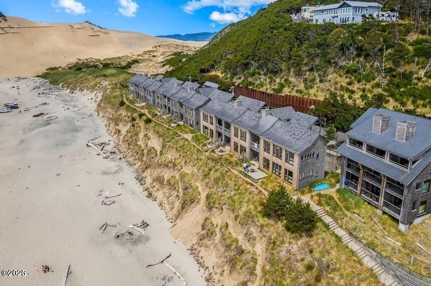 Prime location on the Oregon Coast! Say goodbye to the stresses - Beach Home for sale in Pacific City, Oregon on Beachhouse.com