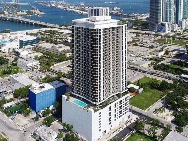 Welcome to this spacious 1 Bedroom + Den residence in the heart - Beach Condo for sale in Miami, Florida on Beachhouse.com