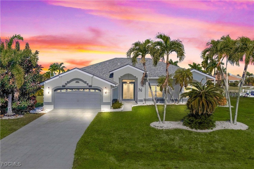 EXCEPTIONAL 3 LOT GULF ACCESS WATERFRONT PROPERTY TOTALLY - Beach Home for sale in Cape Coral, Florida on Beachhouse.com