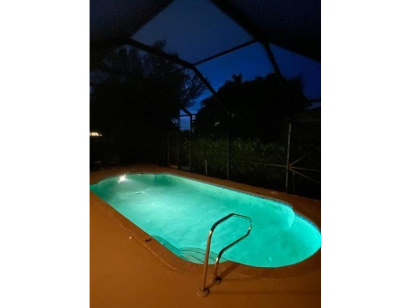 Discover this beautifully maintained 3/2 Pool home on a corner - Beach Home for sale in West Palm Beach, Florida on Beachhouse.com