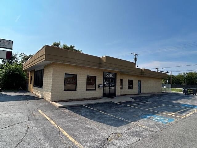 For sale or lease....Solid, all block construction, professional - Beach Commercial for sale in Gary, Indiana on Beachhouse.com