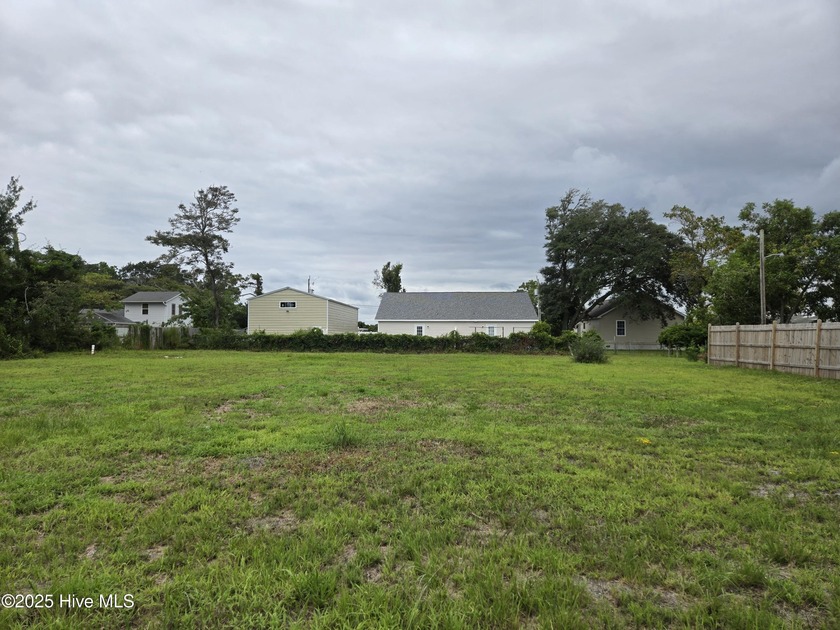 This prime commercial lot is located on Bridges Street, offering - Beach Lot for sale in Morehead City, North Carolina on Beachhouse.com