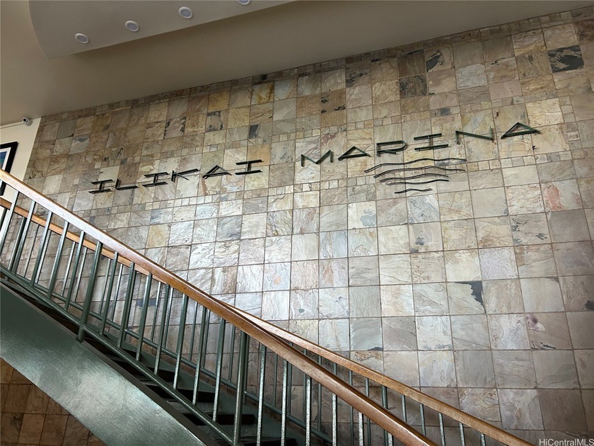 Lovely marina, ocean, sunset views from your lanai and enjoy the - Beach Condo for sale in Honolulu, Hawaii on Beachhouse.com