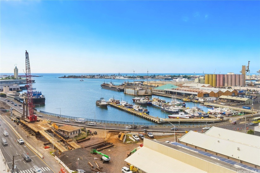 Experience exceptional comfort, convenience, security, and - Beach Condo for sale in Honolulu, Hawaii on Beachhouse.com