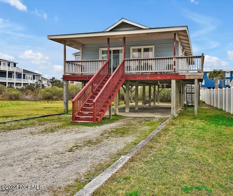 Seize the chance to own a slice of paradise with steady rental - Beach Home for sale in Oak Island, North Carolina on Beachhouse.com