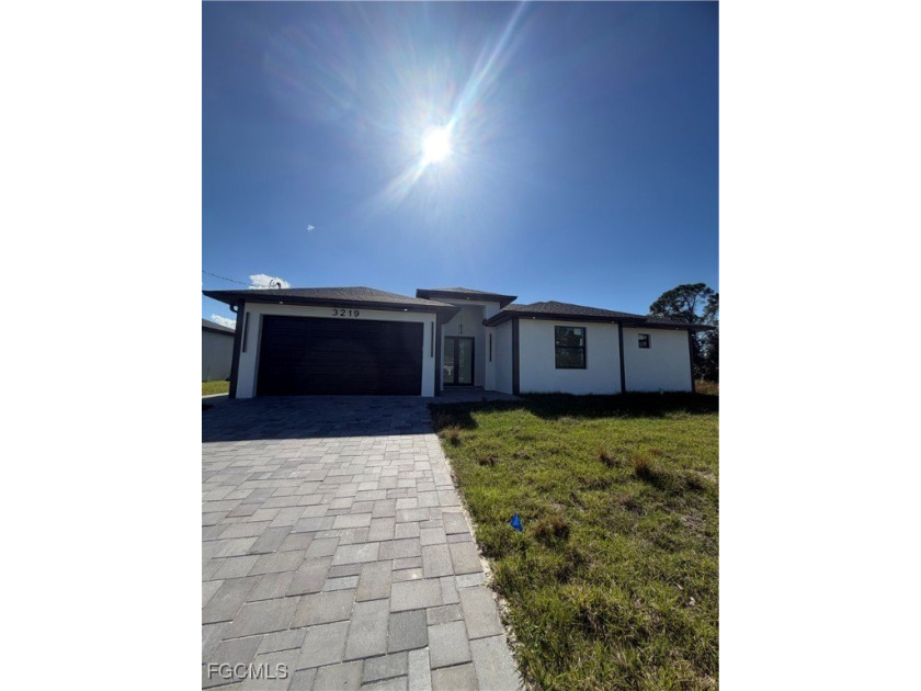 MOTIVATE SELLER.This Beautiful New Construction- 3/2 bath. Some - Beach Home for sale in Lehigh Acres, Florida on Beachhouse.com