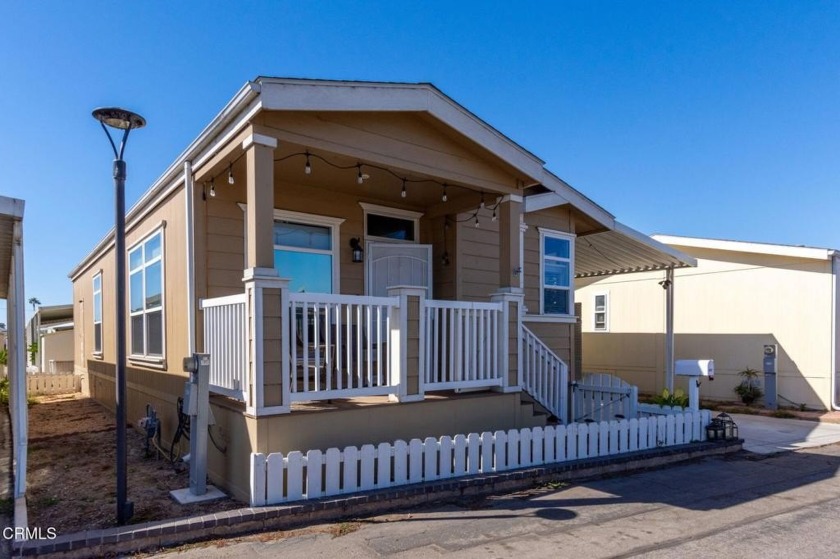 Beautiful Home in a 55+ Senior CommunityDiscover the perfect - Beach Home for sale in Oxnard, California on Beachhouse.com