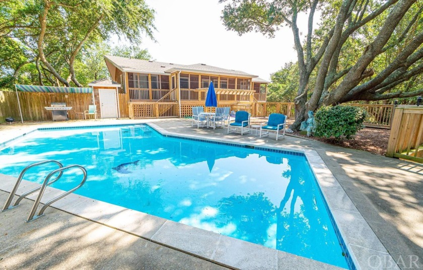 Classic Seascape beach house with *picture perfect* rear porch - Beach Home for sale in Kitty Hawk, North Carolina on Beachhouse.com