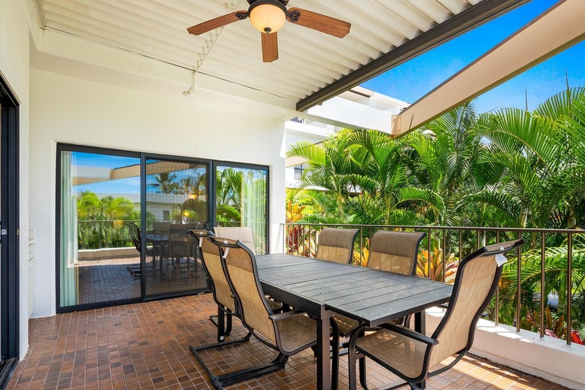 Welcome to Royal Sea Cliff Club #401! This 2-bedroom, 2-bathroom - Beach Condo for sale in Kailua Kona, Hawaii on Beachhouse.com