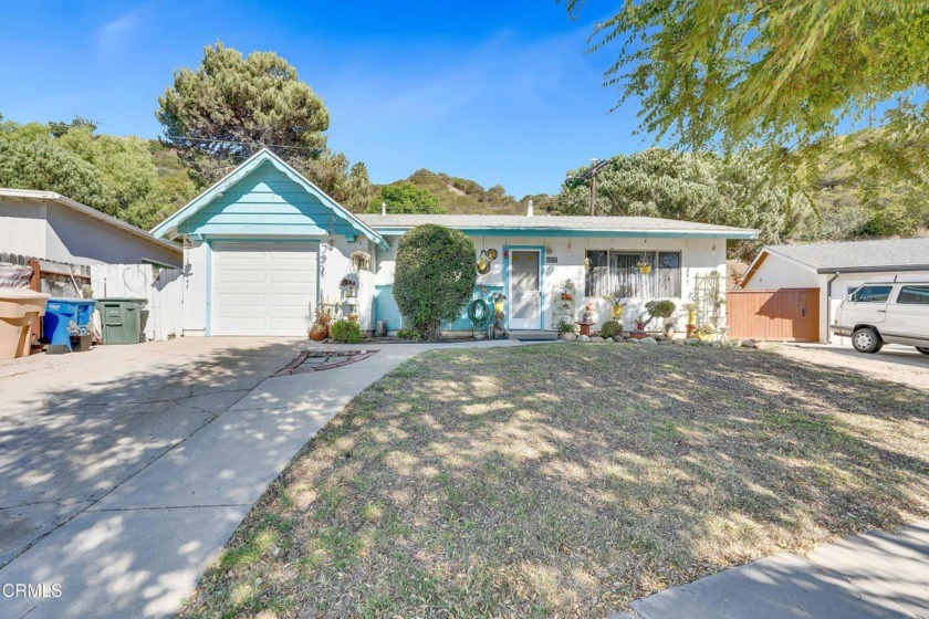 Welcome to your dream home! This charming single-story residence - Beach Home for sale in Ventura, California on Beachhouse.com