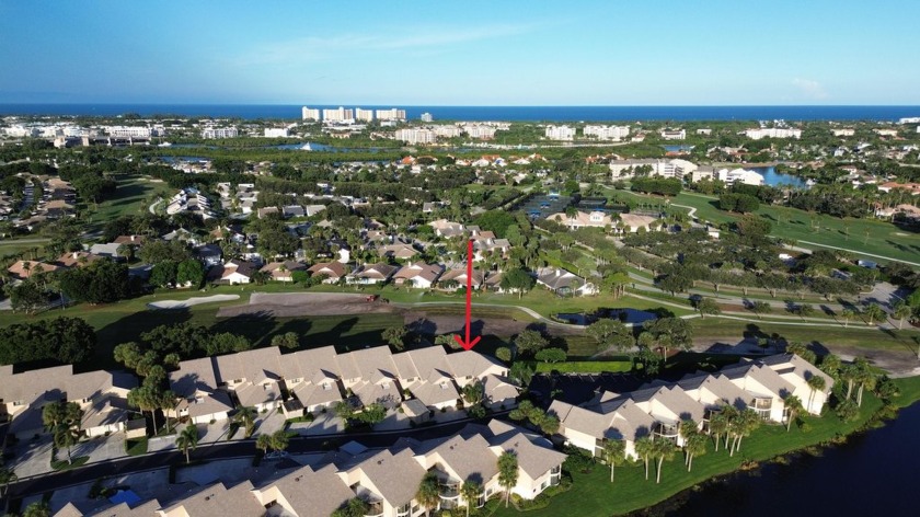 Situated on the recently renovated 10th hole in Jonathan's - Beach Condo for sale in Jupiter, Florida on Beachhouse.com