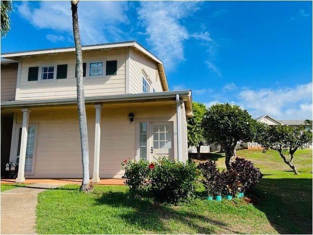 Don't miss the rare opportunity to own this corner-end 2 - Beach Townhome/Townhouse for sale in Waipahu, Hawaii on Beachhouse.com