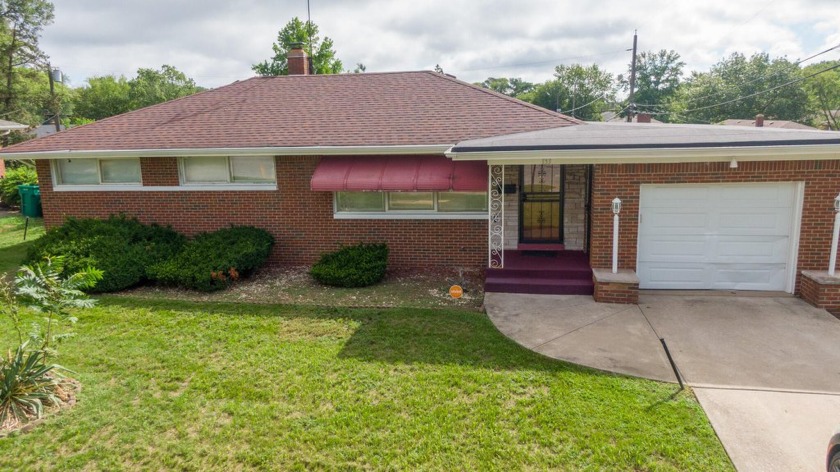Solid 1950's all brick home with 3 bedroom, 2 bathrooms, oak - Beach Home for sale in Gary, Indiana on Beachhouse.com