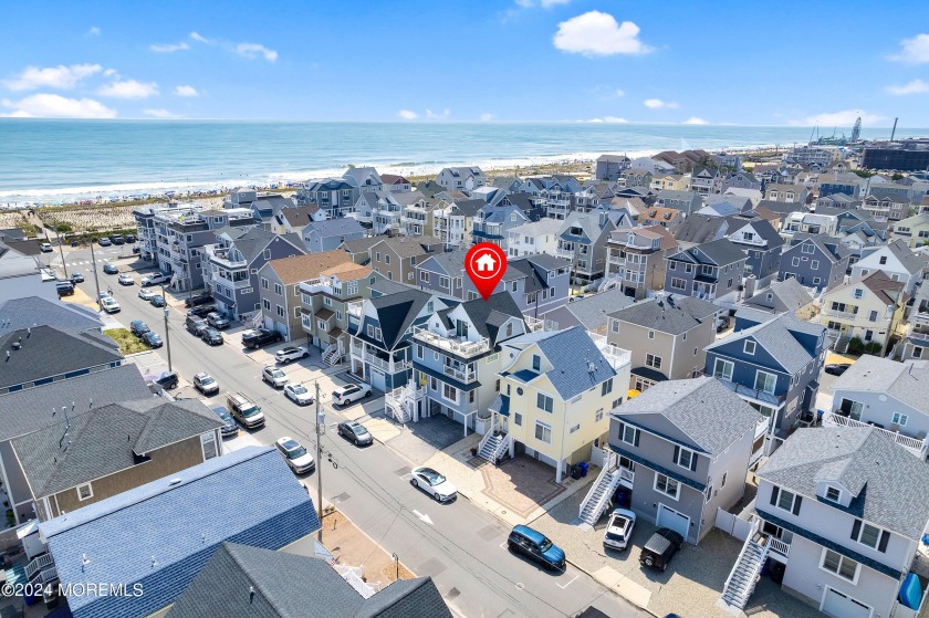 ORTLEY BEACH - OCEAN BLOCK - 2021 BUILT HOME FEATURING 4 - Beach Home for sale in Ortley Beach, New Jersey on Beachhouse.com