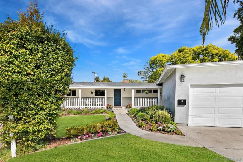 A wonderful opportunity awaits to live on one of Coronado's - Beach Home for sale in Coronado, California on Beachhouse.com