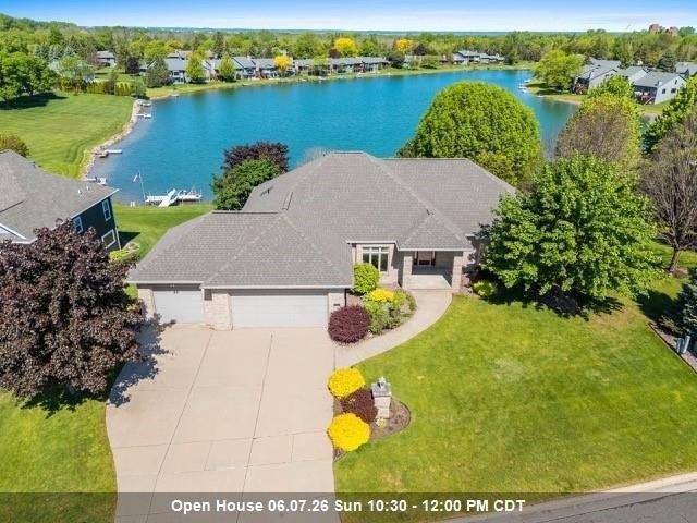 NEW ROOF, furnace & central air-- providing peace of mind for - Beach Home for sale in Green Bay, Wisconsin on Beachhouse.com
