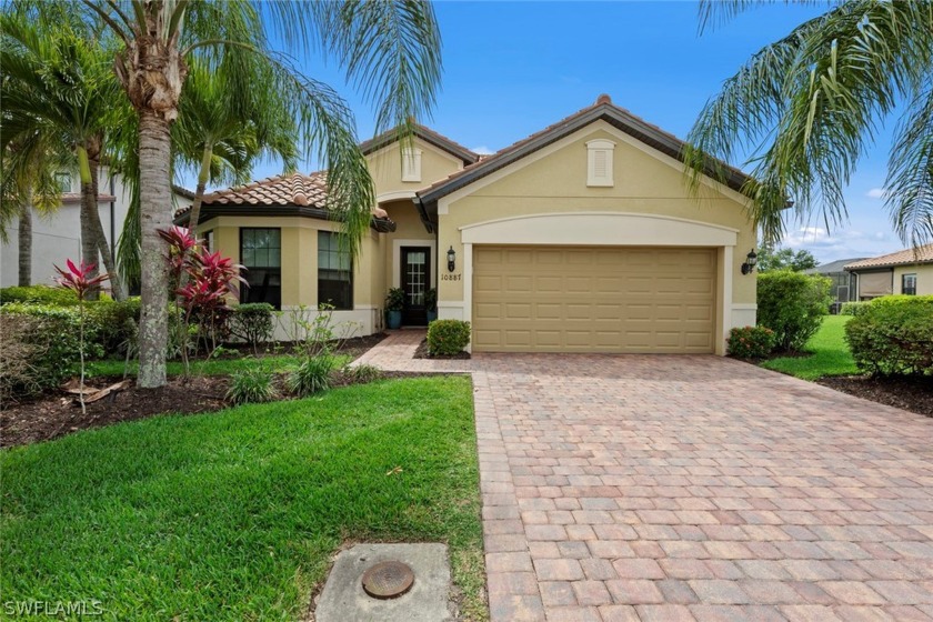 Former builder *model* estate home with 4 bedrooms and an office - Beach Home for sale in Fort Myers, Florida on Beachhouse.com