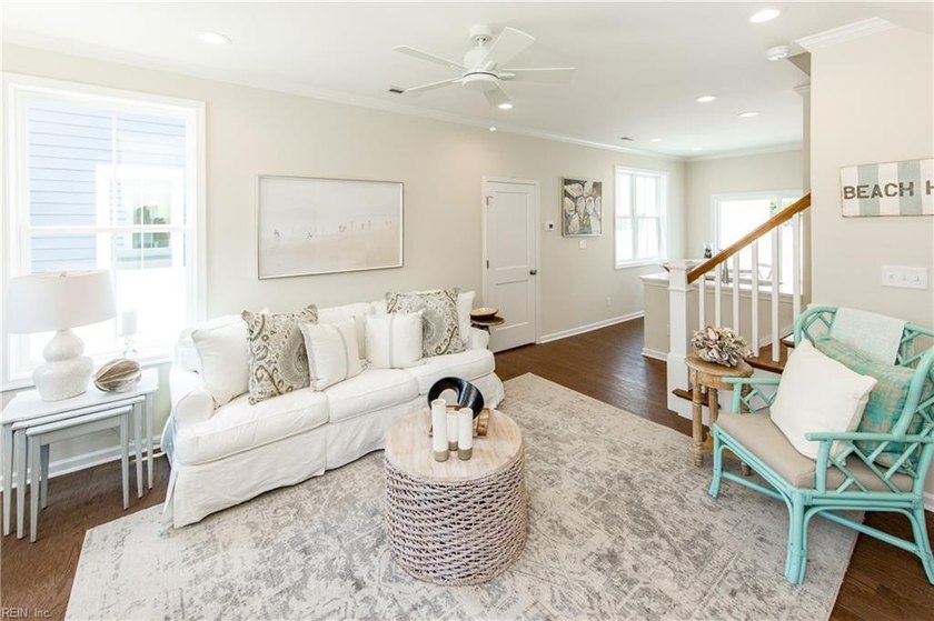 Location, Location, Location ! Wonderful Single Family Home in - Beach Home for sale in Virginia Beach, Virginia on Beachhouse.com