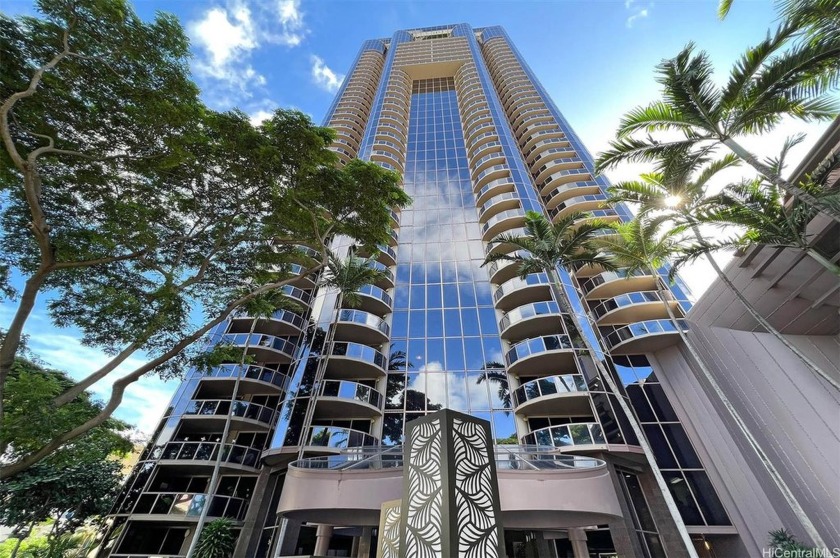 Experience luxury living in this Beautiful Spacious - Beach Condo for sale in Honolulu, Hawaii on Beachhouse.com