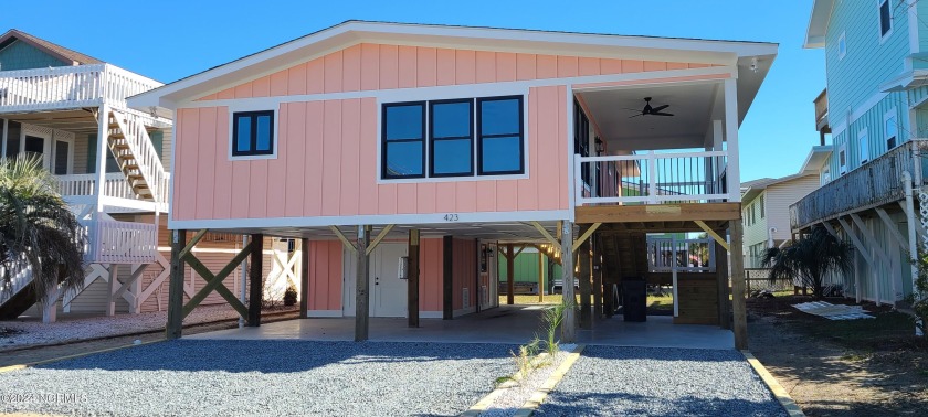You're going to LOVE this home! BONUS: Sellers are offering $20 - Beach Home for sale in Sunset Beach, North Carolina on Beachhouse.com