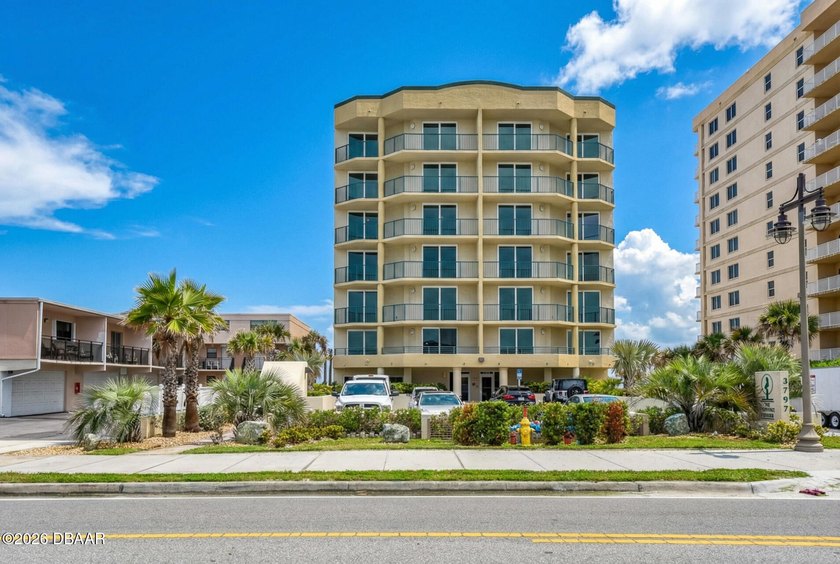 DIRECT OCEANFRONT PENTHOUSE. Elevate your beachside lifestyle - Beach Condo for sale in Daytona Beach Shores, Florida on Beachhouse.com
