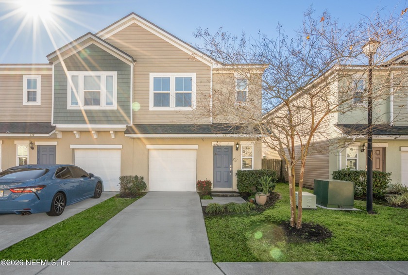 Affordable and move-in-ready, this St. Augustine townhome is - Beach Townhome/Townhouse for sale in St Augustine, Florida on Beachhouse.com