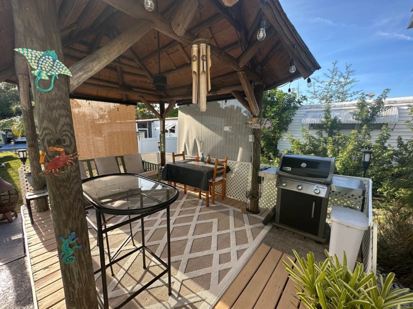 Welcome to your dream coastal retreat! Nestled on a spacious - Beach Home for sale in Clearwater, Florida on Beachhouse.com