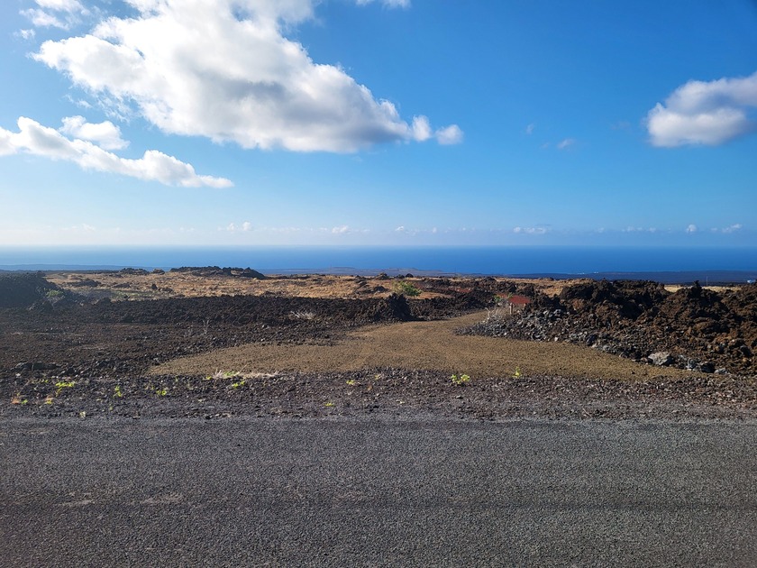 3.3 acre lot perched near the east end of Tapa Drive in the - Beach Acreage for sale in Ocean View, Hawaii on Beachhouse.com