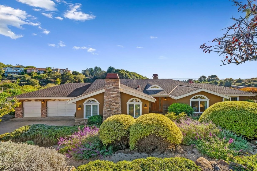 Overlooking the Monterey Bay in the prestigious gated community - Beach Home for sale in Aptos, California on Beachhouse.com