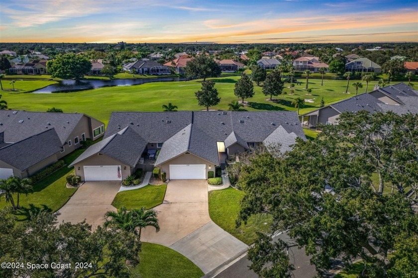 MOVE IN READY - Tucked in the quaint Suntree neighborhood of - Beach Townhome/Townhouse for sale in Melbourne, Florida on Beachhouse.com