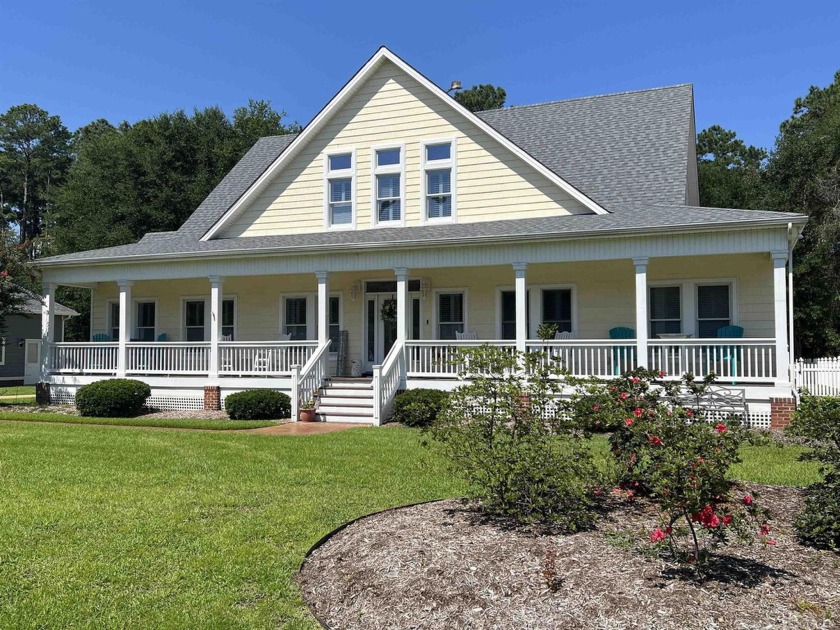 Beautiful coastal style home in a private boating community - Beach Home for sale in Manteo, North Carolina on Beachhouse.com