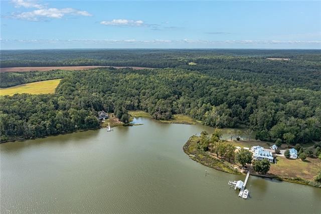 Beautiful WIDE views on the Great Wicomico River. Lot 6 is a - Beach Lot for sale in Heathsville, Virginia on Beachhouse.com