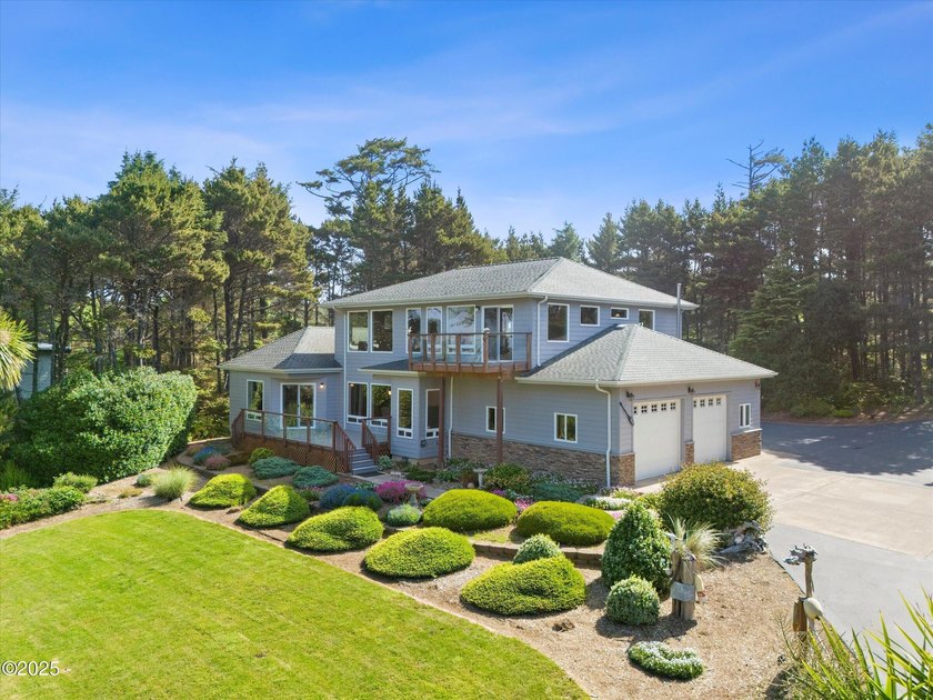RARE OCEAN VIEW ESTATE PROPERTY! Lovingly maintained by the - Beach Home for sale in Waldport, Oregon on Beachhouse.com