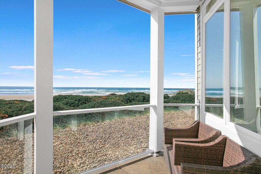 Oceanfront living with stunning Pacific views! Wake up to the - Beach Condo for sale in South Beach, Oregon on Beachhouse.com