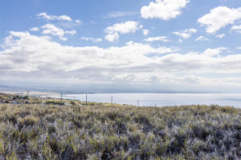 This is a rare opportunity to build on one of the best remaining - Beach Lot for sale in Kamuela, Hawaii on Beachhouse.com