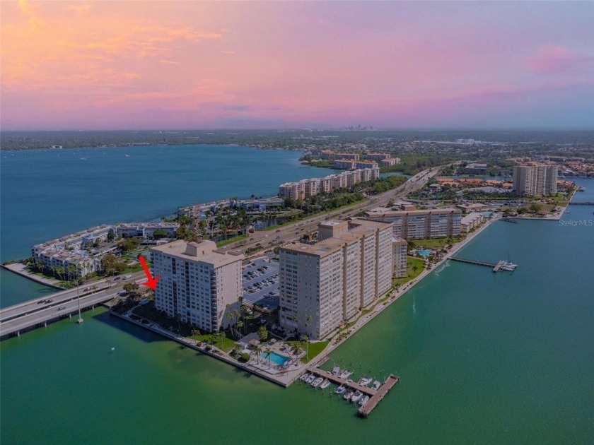 Discover the ideal combination of luxury and comfort in this - Beach Condo for sale in St. Petersburg, Florida on Beachhouse.com