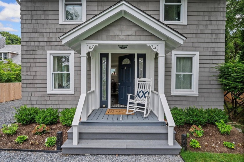 This adorable 2 bedroom home is the perfect getaway for your - Beach Home for sale in Westhampton, New York on Beachhouse.com