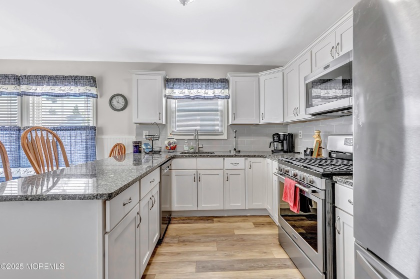 Popular Lakeview model in Holiday City South. This spacious 2 - Beach Home for sale in Toms River, New Jersey on Beachhouse.com