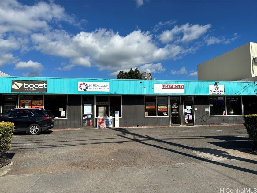 Prime Commercial Investment Opportunity on N King Street!
 - Beach Commercial for sale in Honolulu, Hawaii on Beachhouse.com