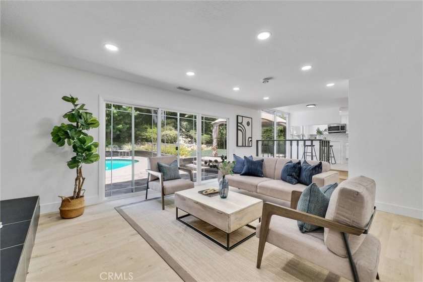Amazing tri-level pool home that is a tropical oasis! - Beach Home for sale in Mission Viejo, California on Beachhouse.com